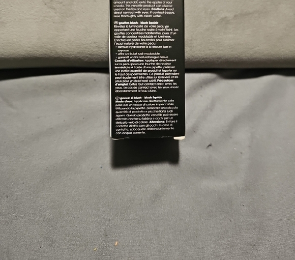 Rodial Liquid Blush in Frosted Pink - Picture 3 of 6